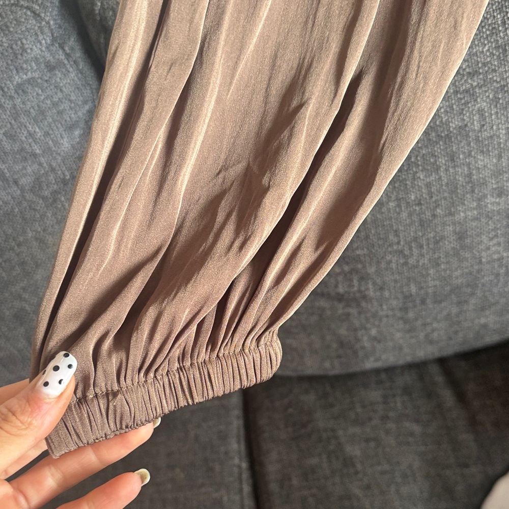 Zara deep olive satin draw string pant - Picture 3 of 5